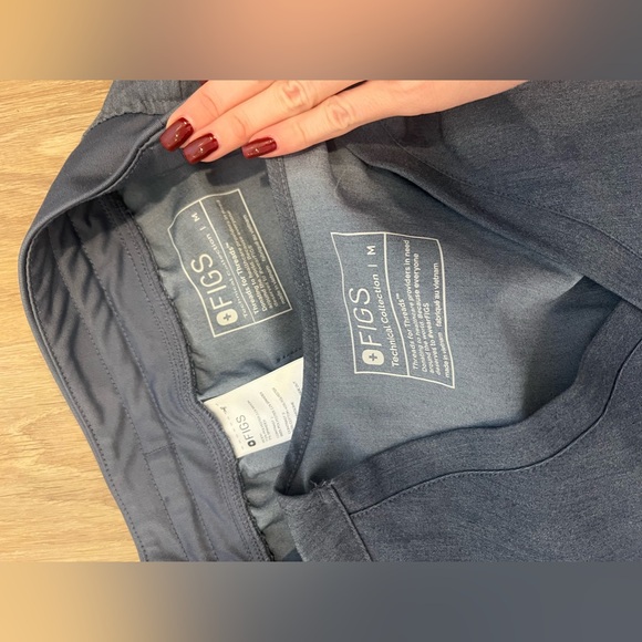 FIGS set - Picture 3 of 3